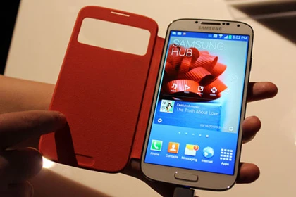 12 smartphone "đỉnh nhất" để mua dịp cuối năm ảnh 4