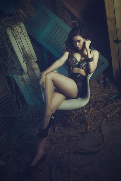 Xem gái một con Trương Quỳnh Anh khoe dáng ảnh 2