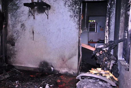 Chồng tẩm xăng đốt vợ, 2 vợ chồng cùng tử vong ảnh 1 Chồng tẩm xăng đốt vợ, 2 vợ chồng cùng tử vong ảnh 1