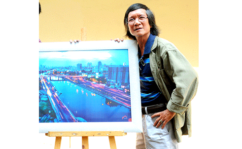 Người nghệ sĩ đam mê những dòng kênh thành phố ảnh 1 Người nghệ sĩ đam mê những dòng kênh thành phố ảnh 1