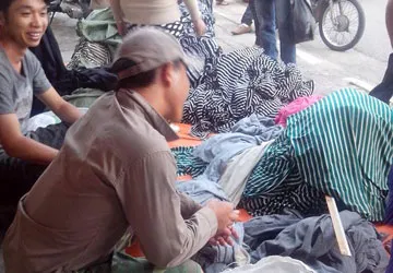 Vớt hàng hóa của tàu chìm bán công khai ảnh 1 Vớt hàng hóa của tàu chìm bán công khai ảnh 1