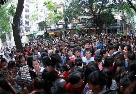 Văn hóa ăn uống 'thảm họa' của một bộ phận người Việt ảnh 1