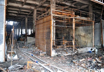 Bảo hiểm cháy nổ: Tiểu thương tự bơi ảnh 1