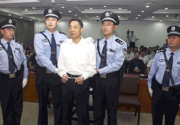 Bạc Hy Lai bị kết án chung thân ảnh 1