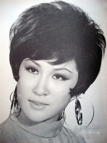 Phút cuối đời "huyền thoại" Lý Tiểu Long qua lời kể của tình nhân ảnh 2