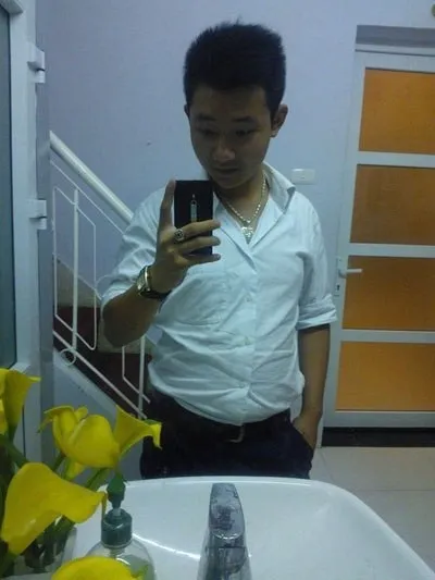 Vụ bác sĩ "ném xác": Bảo vệ Cát Tường trộm điện thoại iPhone 5s của chị Huyền ảnh 1