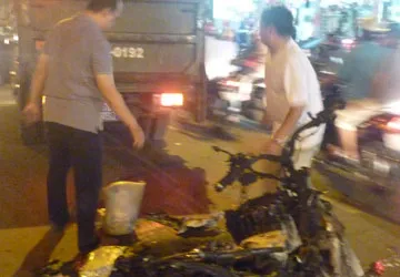 Cháy nhà gần chợ Long Phước ảnh 1