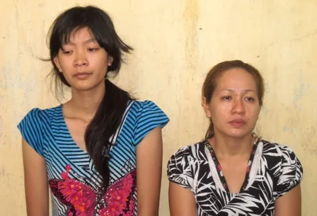 Người quay clip bảo mẫu "tra tấn" trẻ lần đầu hé lộ ảnh 3 Người quay clip bảo mẫu "tra tấn" trẻ lần đầu hé lộ ảnh 3