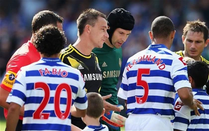 Top 10 cầu thủ đáng ghét nhất thế giới: Suarez, Ibra, Emre, Terry... ảnh 2