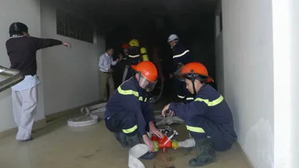 Cháy căn hộ, chủ nhà ngất xỉu vì ngạt khói ảnh 5