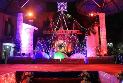 Khắp nơi đèn hoa chờ đêm Giáng sinh ảnh 12 Khắp nơi đèn hoa chờ đêm Giáng sinh ảnh 12