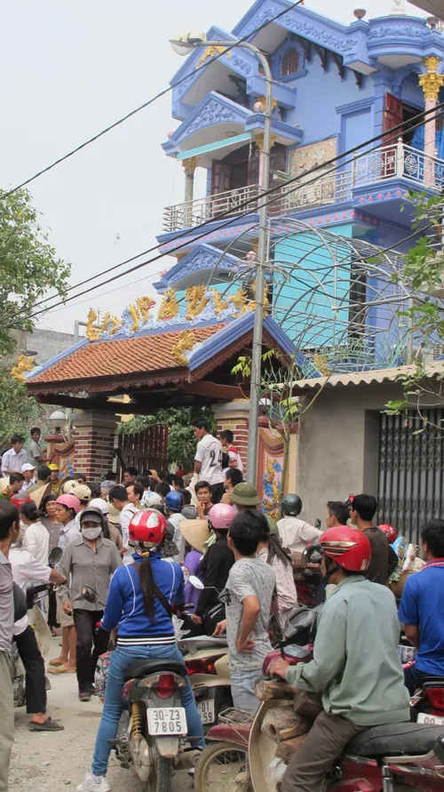 Bắt “Cậu Thủy” người tự cho là “nhà tâm linh” ảnh 5