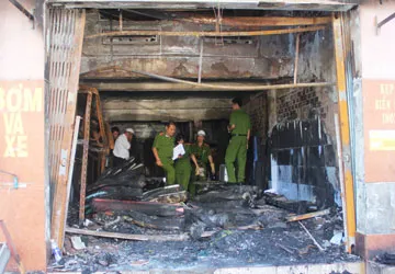 Vụ cháy làm năm người chết ảnh 2 Vụ cháy làm năm người chết ảnh 2