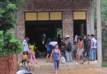 Quảng Bình: Xông vào nhà dân cướp gỗ sưa giữa ban ngày ảnh 1 Quảng Bình: Xông vào nhà dân cướp gỗ sưa giữa ban ngày ảnh 1