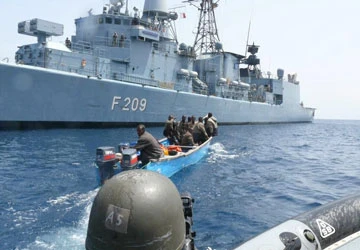 Bỏ tiền chuộc lại tự do ảnh 2 Bỏ tiền chuộc lại tự do ảnh 2