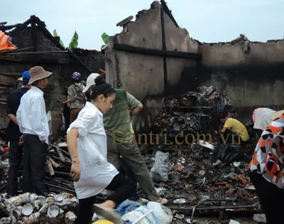 Lại cháy chợ ở Nghệ An ảnh 1