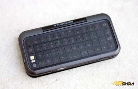 Di động lật ngược Motorola BackFlip ảnh 8