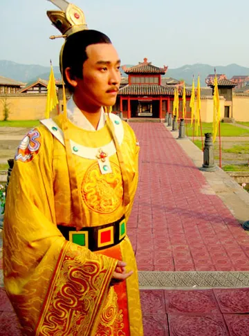 Lý Công Uẩn – Đường tới thành Thăng Long: "Phim Trung nói tiếng Việt"! ảnh 1 Lý Công Uẩn – Đường tới thành Thăng Long: "Phim Trung nói tiếng Việt"! ảnh 1