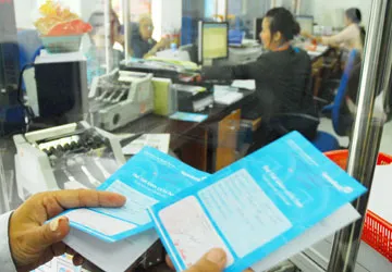 Thu thuế tiền tiết kiệm: Trái luật, hại dân! ảnh 1 Thu thuế tiền tiết kiệm: Trái luật, hại dân! ảnh 1