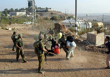 Vì sao Bin Laden căm thù và chống Mỹ ảnh 1