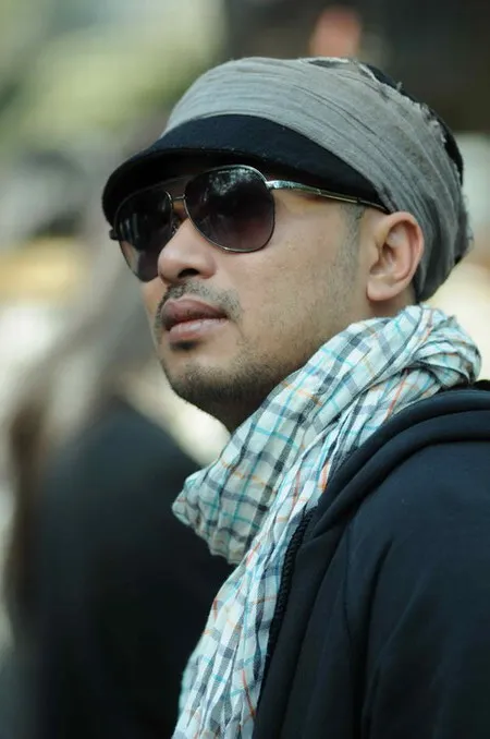 Dũng "Khùng" bức xúc vụ Siu Black - Sơn Lâm ảnh 2 Dũng "Khùng" bức xúc vụ Siu Black - Sơn Lâm ảnh 2