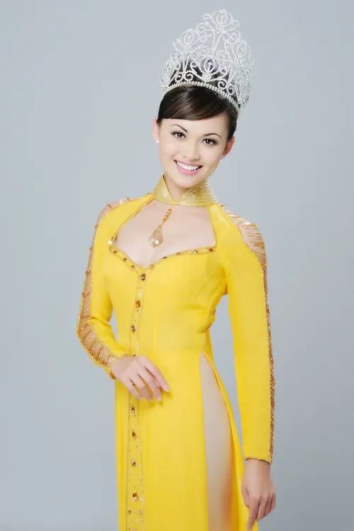 "Hoa hậu cũng phải trả giá" ảnh 2 "Hoa hậu cũng phải trả giá" ảnh 2