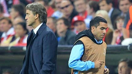 Carlos Tevez: Chán đời, về quê... là về luôn! ảnh 3 Carlos Tevez: Chán đời, về quê... là về luôn! ảnh 3