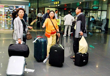 Hàng không bối rối vì tên không dấu ảnh 1