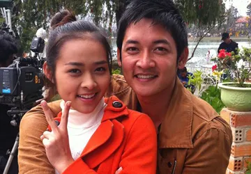 Hotgirl Diệp Bảo Ngọc: "19 tuổi lấy chồng đâu có sớm" ảnh 1