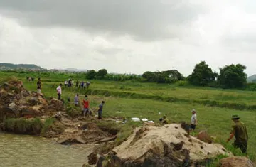 Hành trình thương tâm tìm phần thi thể của nạn nhân bị chặt đầu ảnh 1