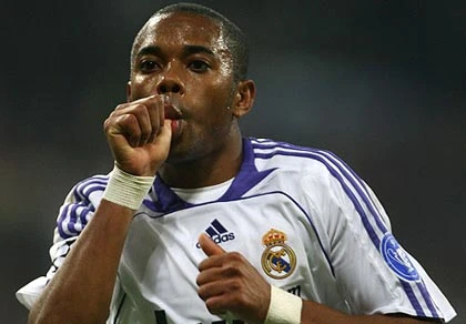 “Người cũ” Robinho quay lại chỉ trích Real ảnh 1