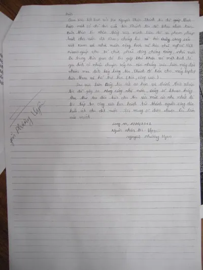 Nguyễn Phương Uyên: Phát tán truyền đơn tuyên truyền chống nhà nước ảnh 4 Nguyễn Phương Uyên: Phát tán truyền đơn tuyên truyền chống nhà nước ảnh 4