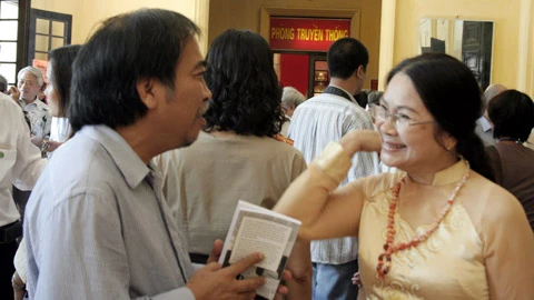 ĐH Hội nhà văn: Lần đầu tiên bầu đủ 15 uỷ viên BCH sau 20 năm ảnh 4