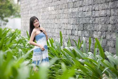 Xuân Mai rạng ngời giữa thiên nhiên ảnh 4