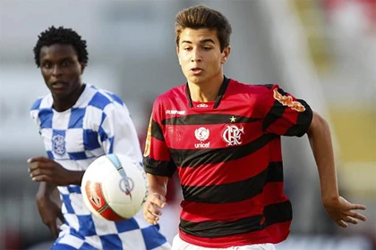 Con trai Bebeto vào đội trẻ Brazil ảnh 1