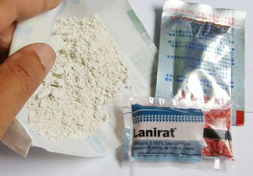 Thuốc diệt côn trùng: Đừng xịt, rải tứ tung! ảnh 1 Thuốc diệt côn trùng: Đừng xịt, rải tứ tung! ảnh 1