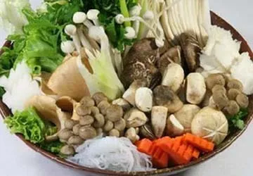 Nhiều loại nấm ”hút” hàng, bán chạy tại Hà Nội ảnh 1 Nhiều loại nấm ”hút” hàng, bán chạy tại Hà Nội ảnh 1
