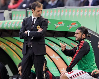 Milan: Ông chủ Berlusconi muốn phế Max Allegri ảnh 2