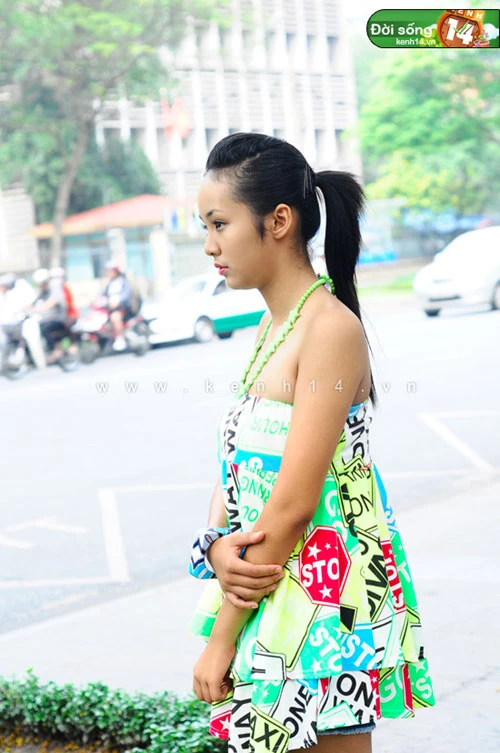 Người mẫu 12 tuổi Bảo Trân hốt hoảng vì bị cướp ảnh 4