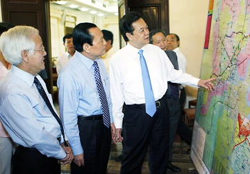 Năm 2013, TP.HCM sẽ hết ngập úng ảnh 1