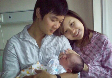 MC Vân Hugo khẳng định không hề bỏ chồng ảnh 1