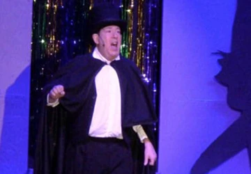 Nghệ sĩ tự tử vì sợ tội khiêu dâm trẻ em ảnh 1