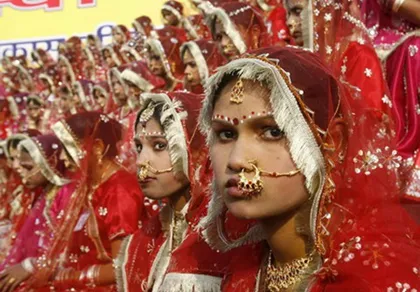 Kiểm tra trinh tiết 450 cô dâu ở Ấn Độ ảnh 1