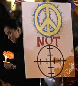 Tiên liệu nghị sĩ Gabrielle Giffords sẽ bình phục ảnh 1