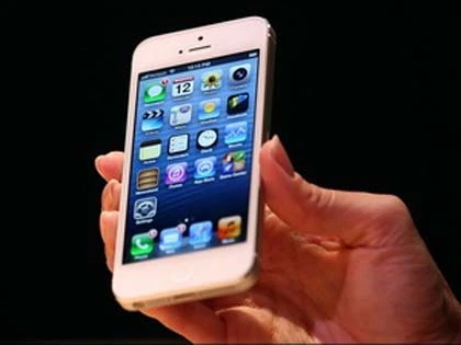 Cận cảnh chiếc iPhone 5 vừa ra mắt của hãng Apple ảnh 1 Cận cảnh chiếc iPhone 5 vừa ra mắt của hãng Apple ảnh 1