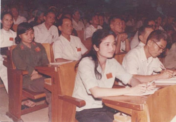 Nhiệm kỳ Quốc hội đặc biệt - Bài 2: Đất này chỉ một ngọn cờ vàng sao ảnh 2