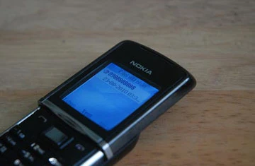 Chủ nhân số 0988.888.888 nói gì về "sim khủng"? ảnh 1 Chủ nhân số 0988.888.888 nói gì về "sim khủng"? ảnh 1