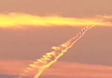 "Tên lửa không tạo ra vệt khói bí ẩn tại Mỹ" ảnh 1