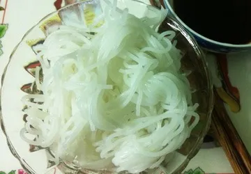 Nhận diện bún chứa độc chất gây ung thư ảnh 1