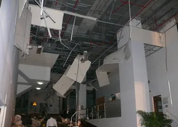 Vụ nổ tại khách sạn Caravelle hồi đầu tháng 12 là do khí mê tan tích tụ dưới tầnh hầm. Ảnh: Quang Cường. Vụ nổ tại khách sạn Caravelle hồi đầu tháng 12 là do khí mê tan tích tụ dưới tầnh hầm. Ảnh: Quang Cường.